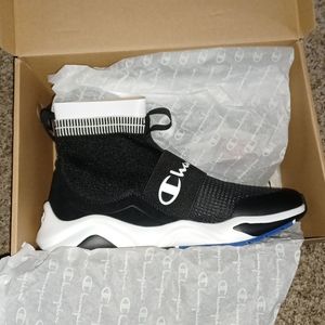 Champion shoes with no laces